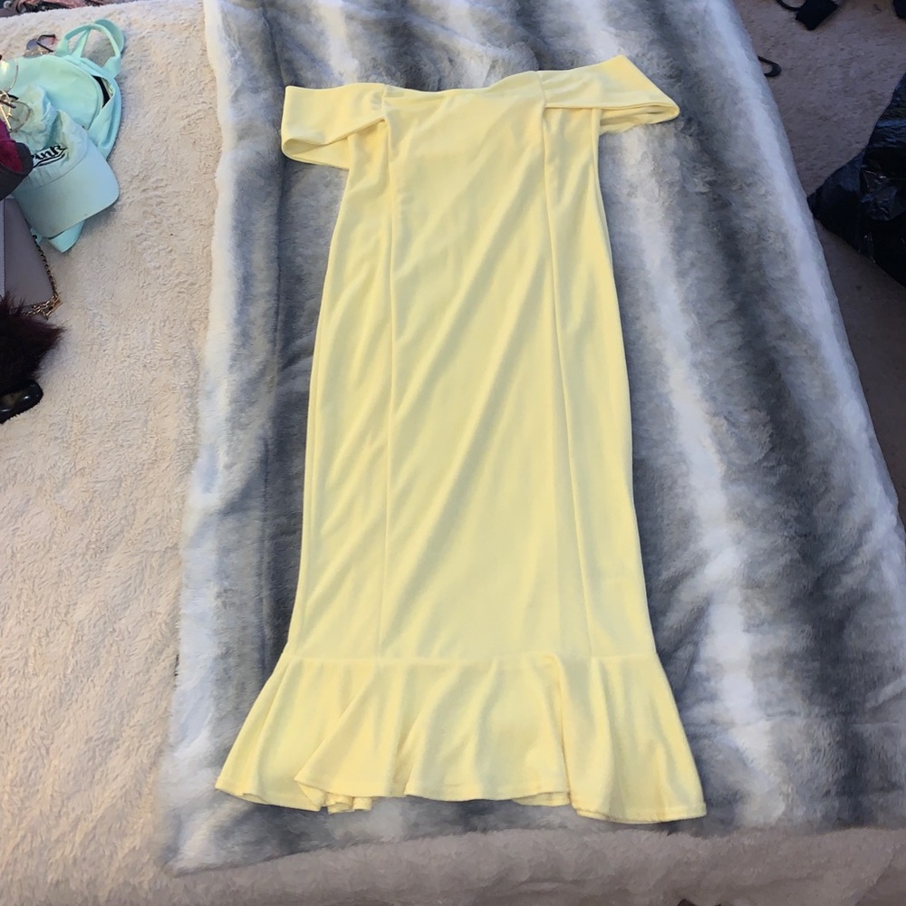 Pretty little thing dress
